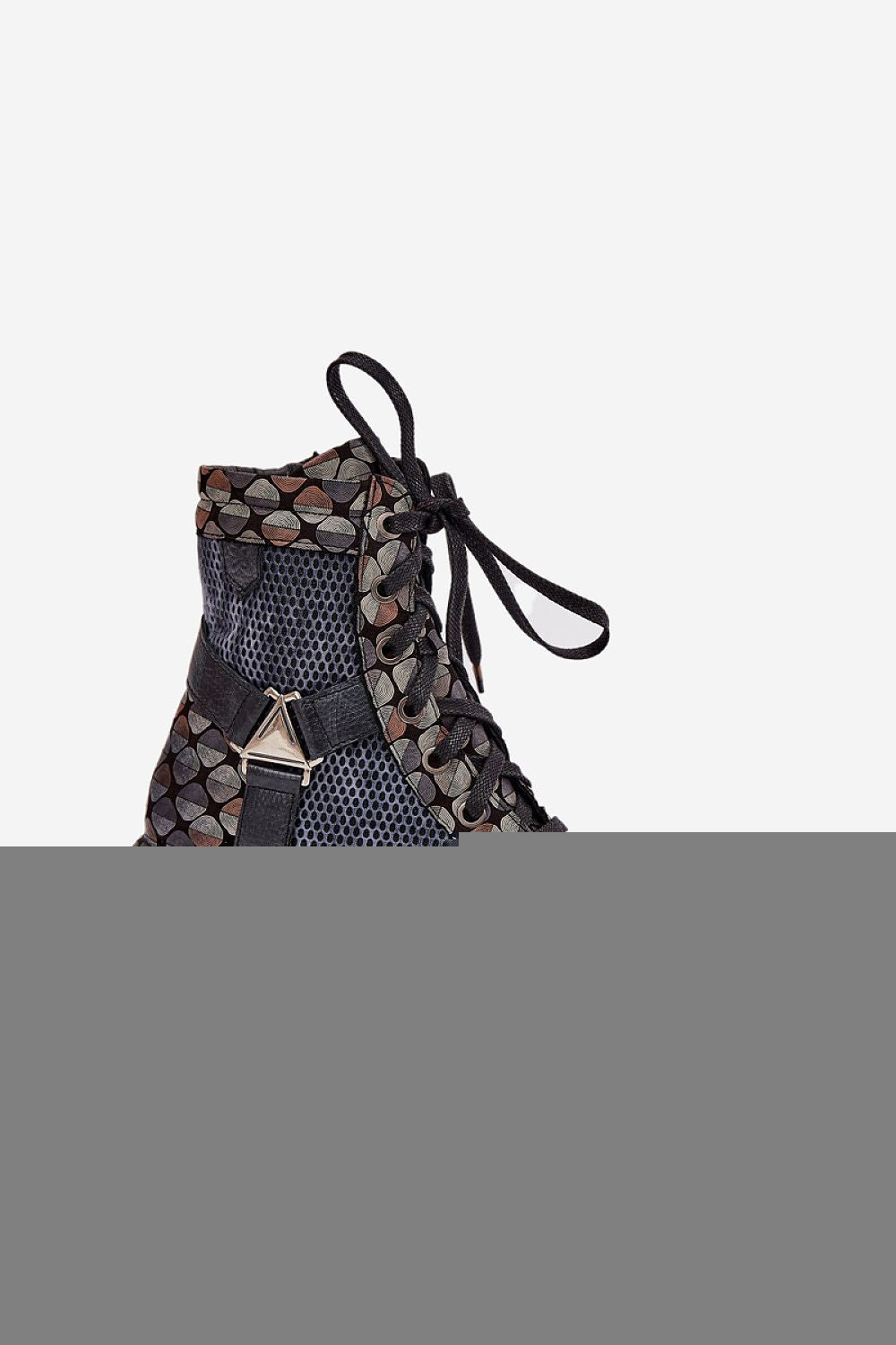  Bootie model 219247 Step in style 