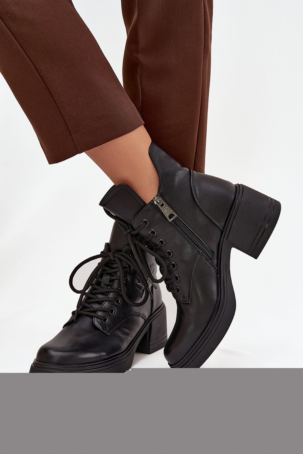  Boots model 219254 Step in style 