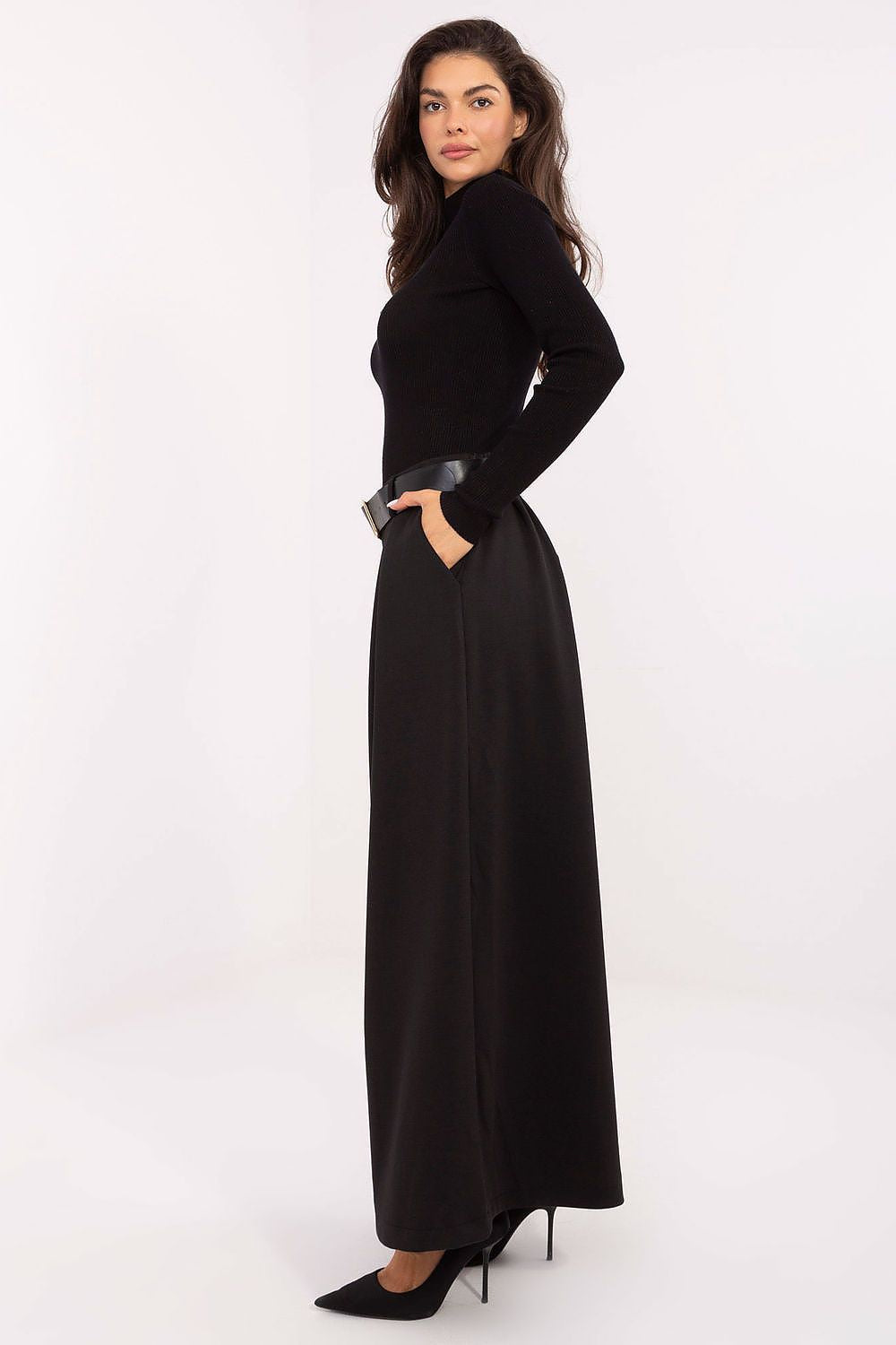  Women trousers model 220011 Italy Moda 