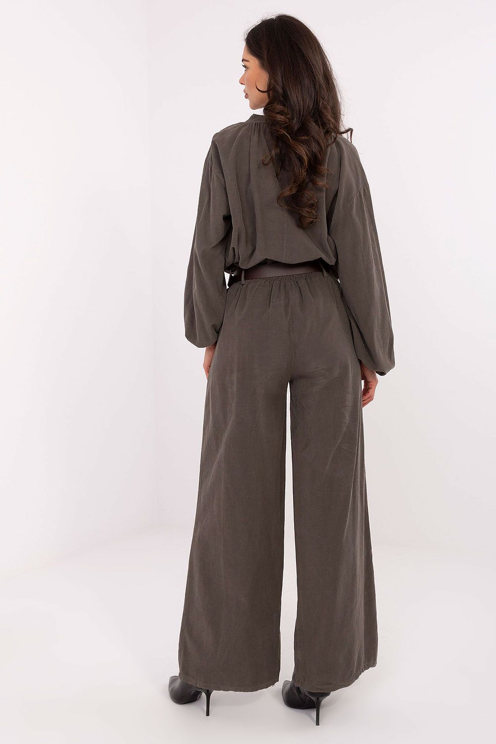  Women trousers model 220286 Italy Moda 