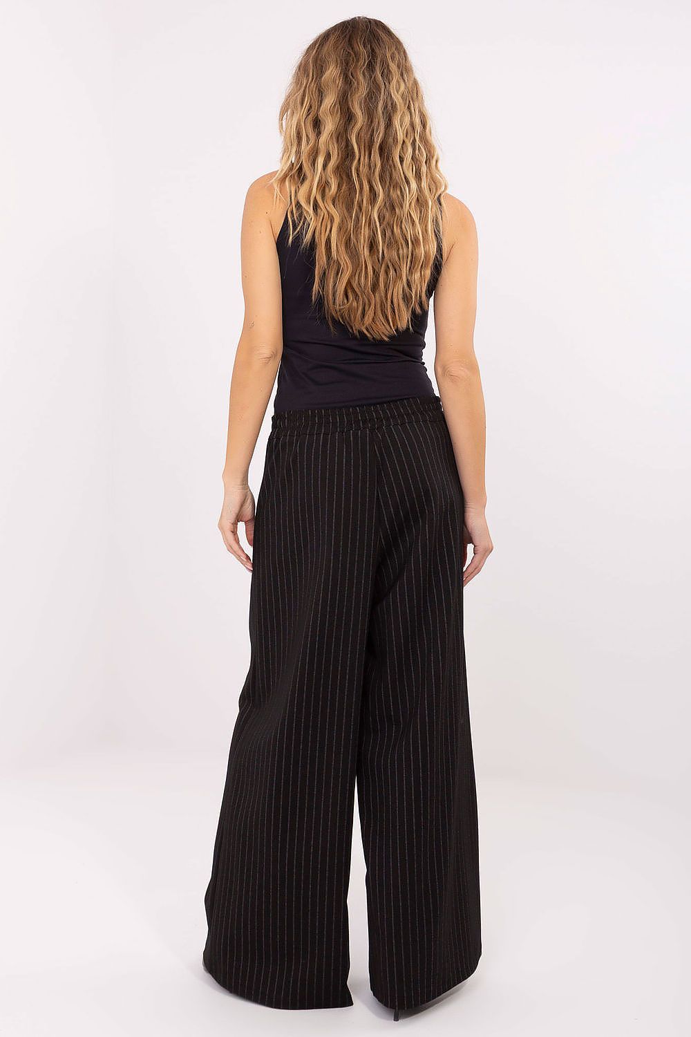  Women trousers model 221425 Rue Paris 