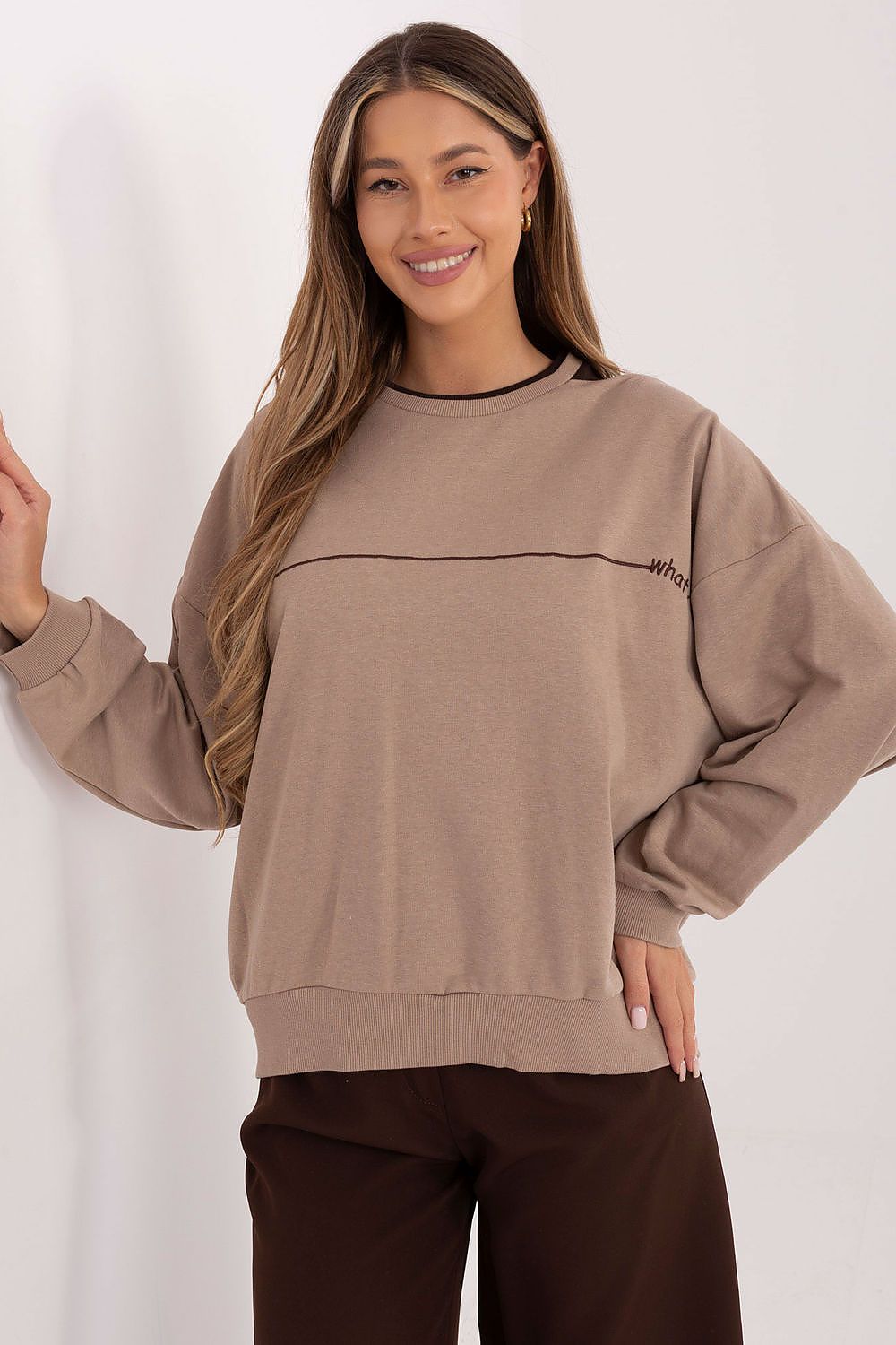  Sweatshirt model 222436 Relevance 