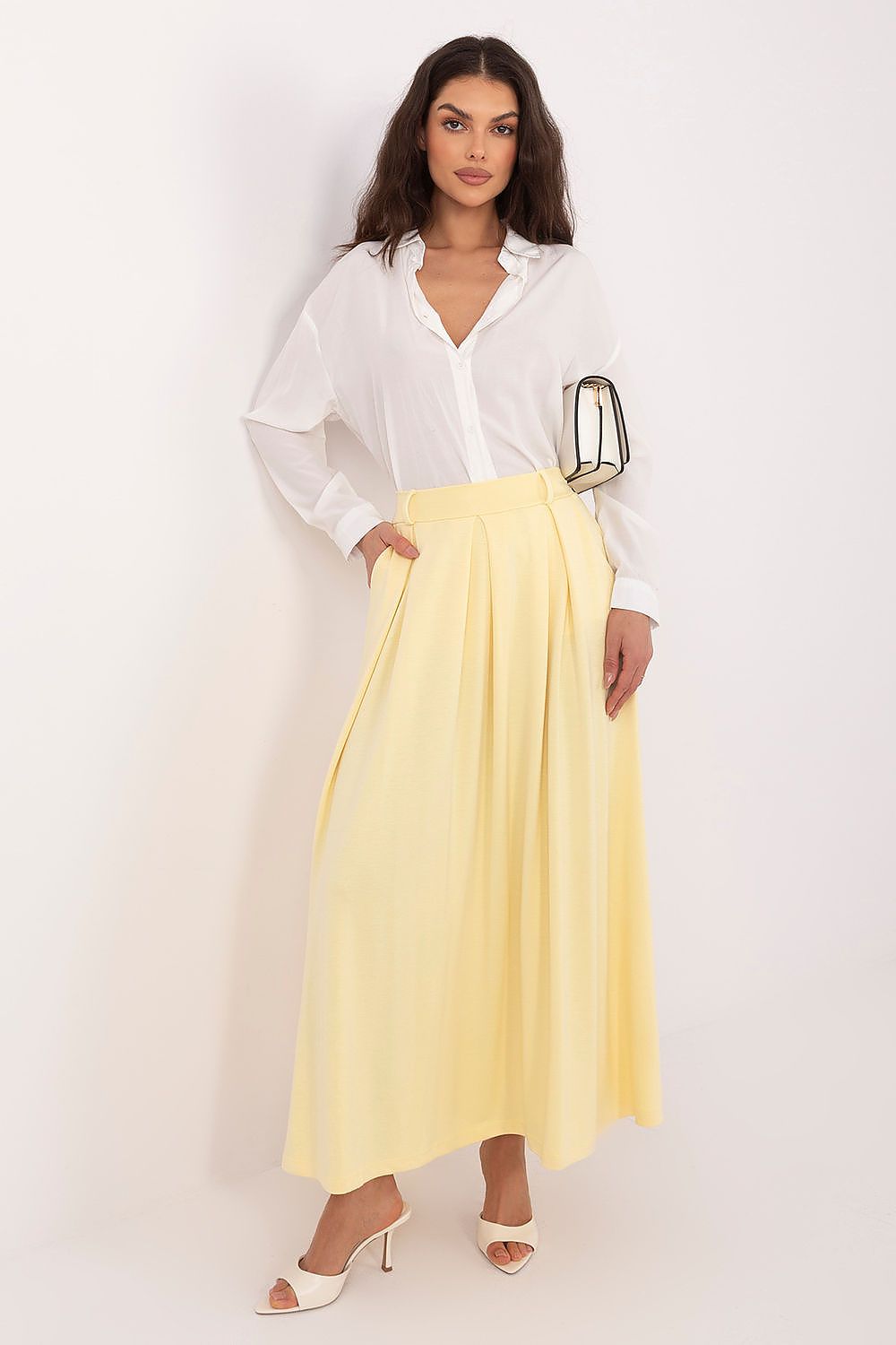  Long skirt model 226152 Relevance 