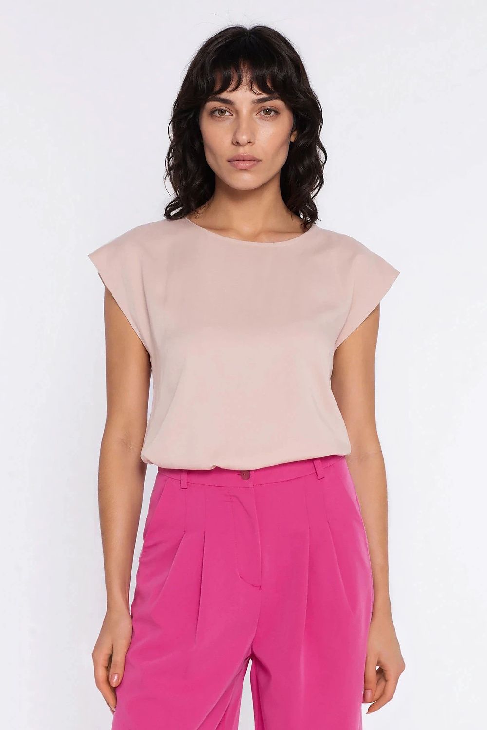  Blouse model 226432 Nife 