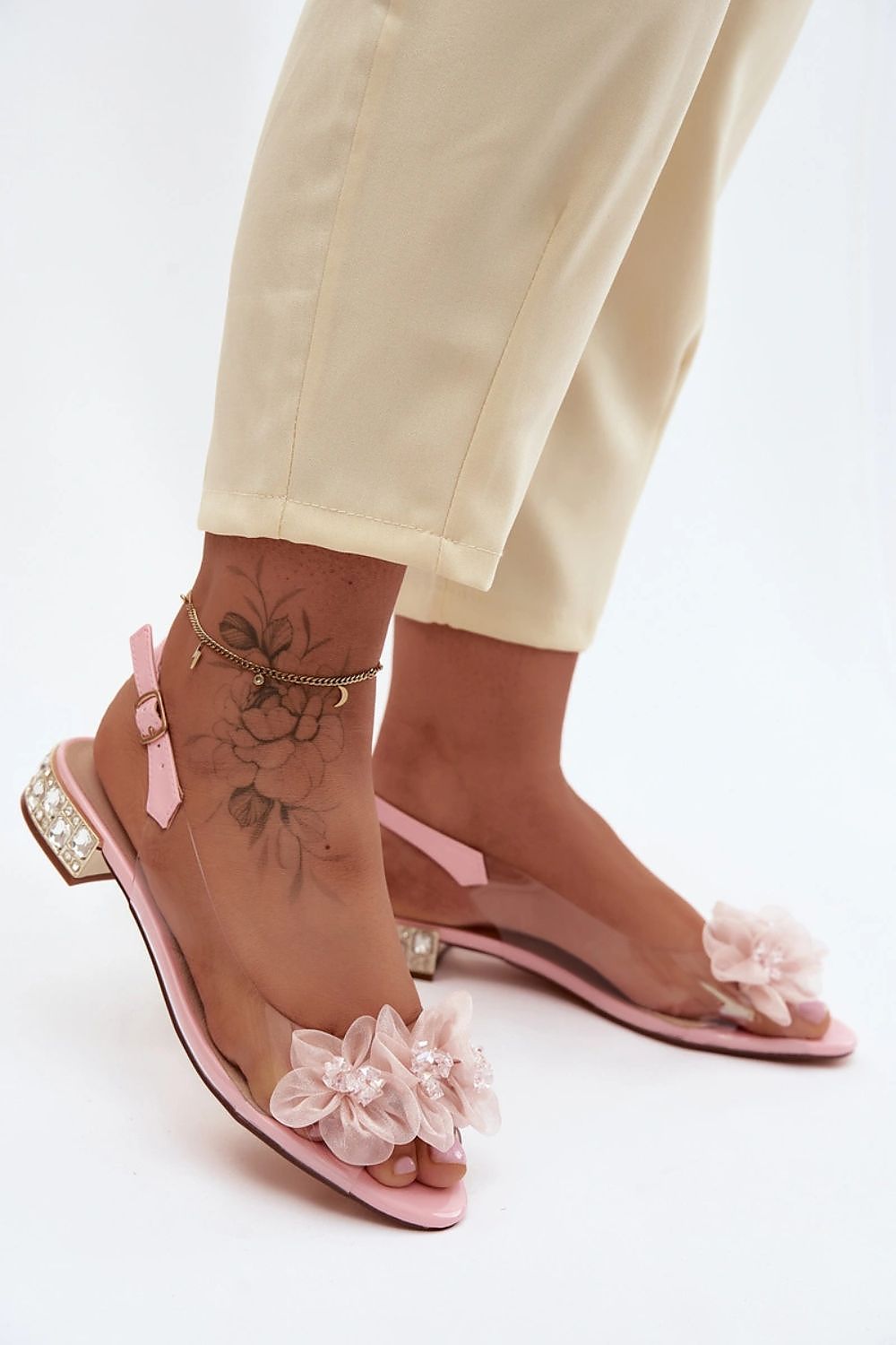  Sandals model 228128 Step in style 