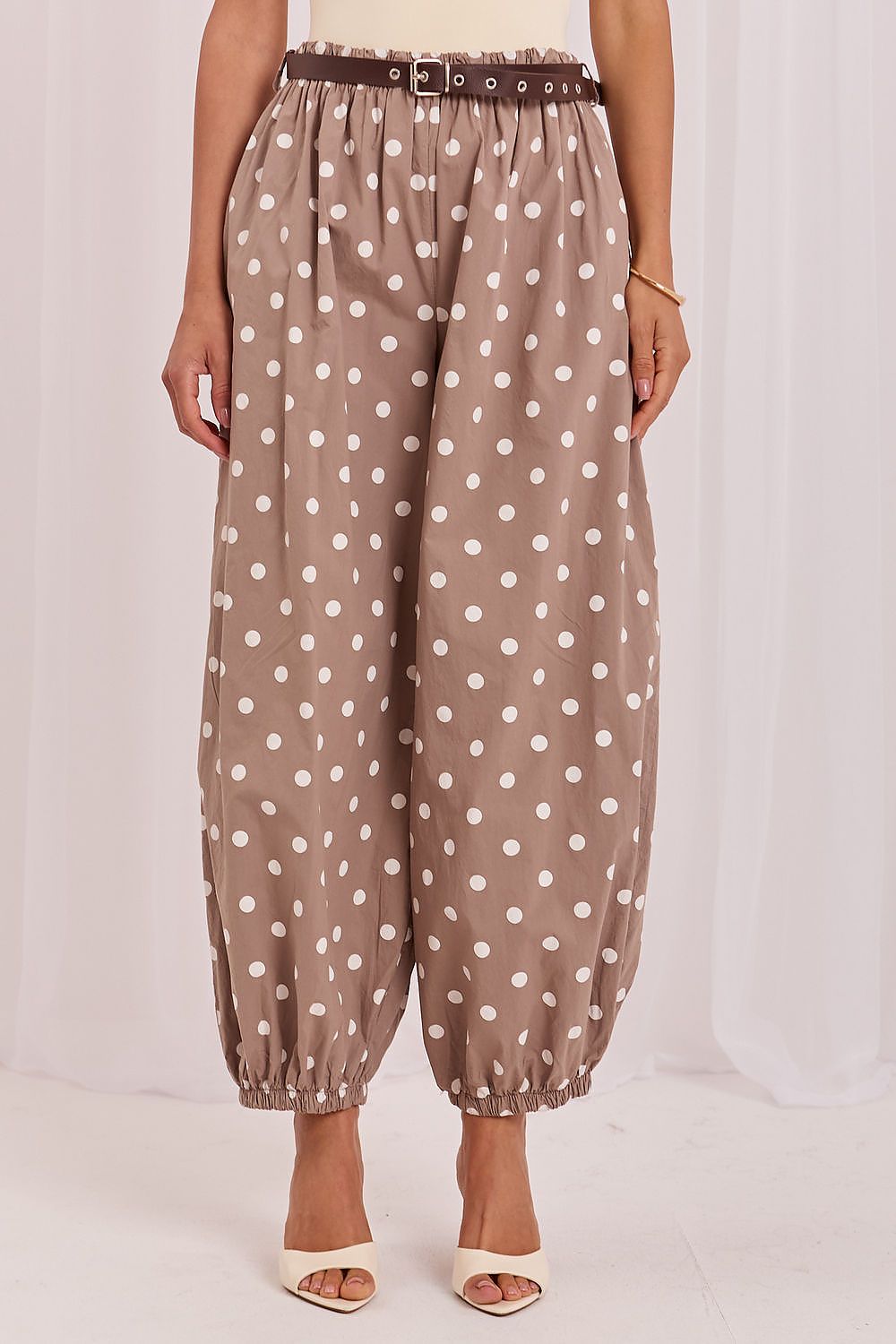  Women trousers model 229817 Italy Moda 