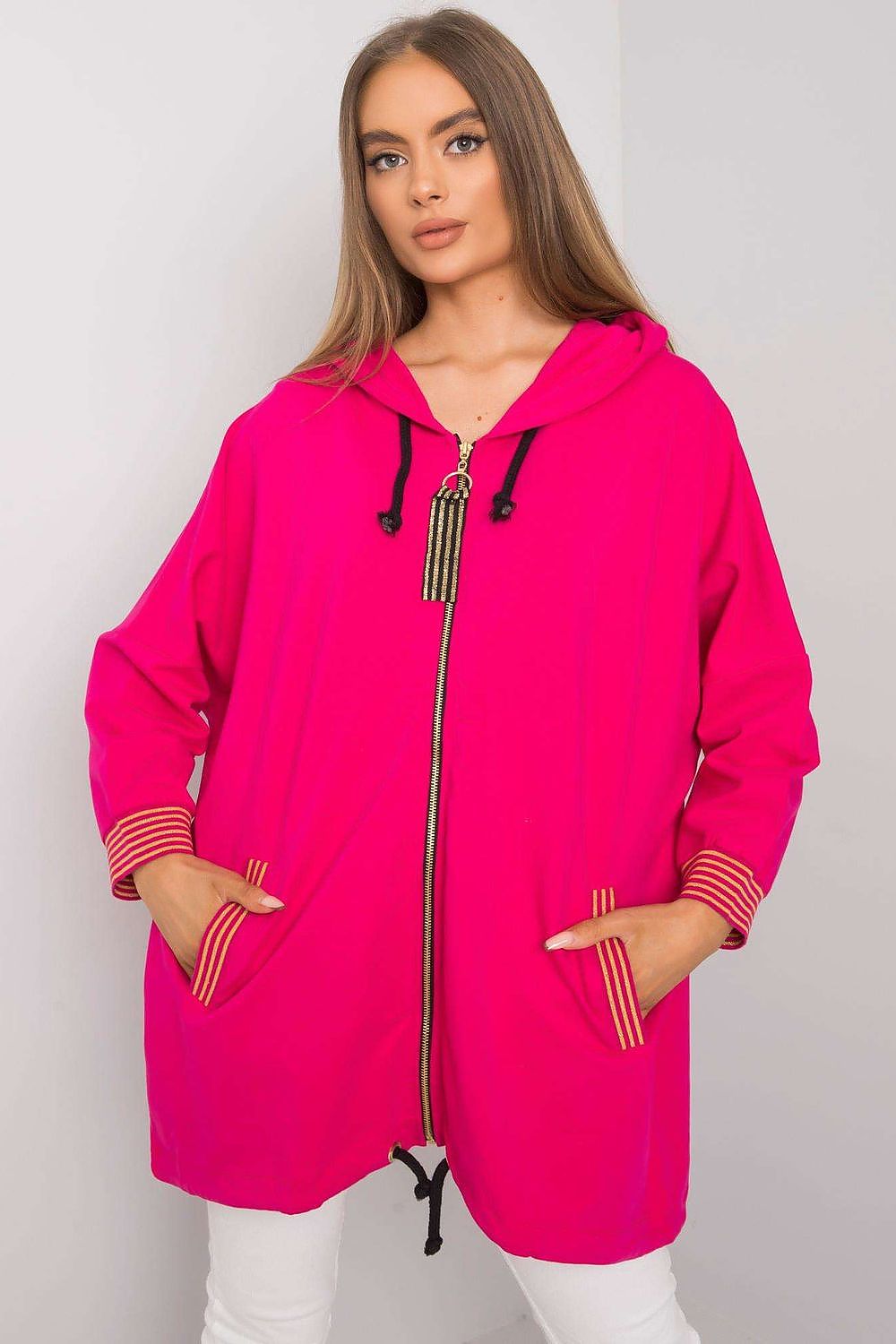  Sweatshirt model 160070 Relevance 