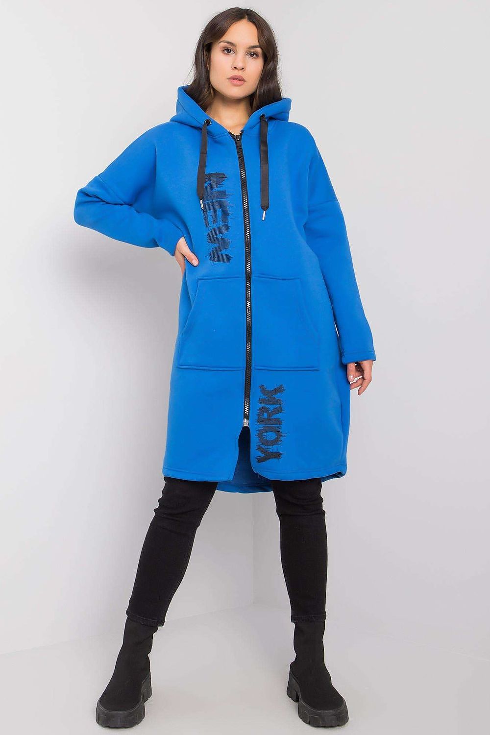  Sweatshirt model 162944 Relevance 