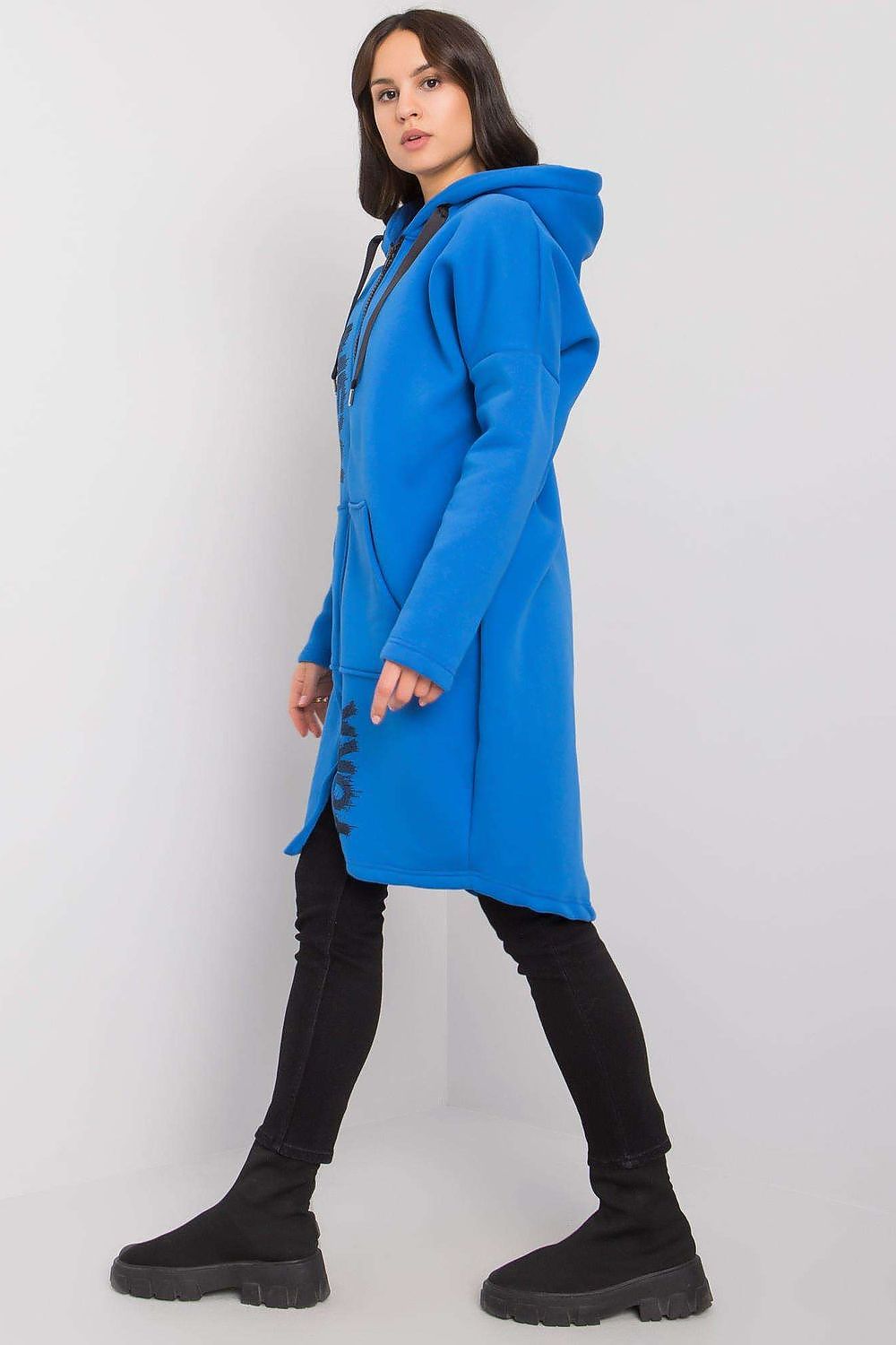  Sweatshirt model 162944 Relevance 