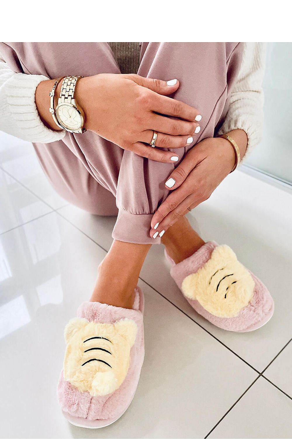  Slippers model 174118 Inello 