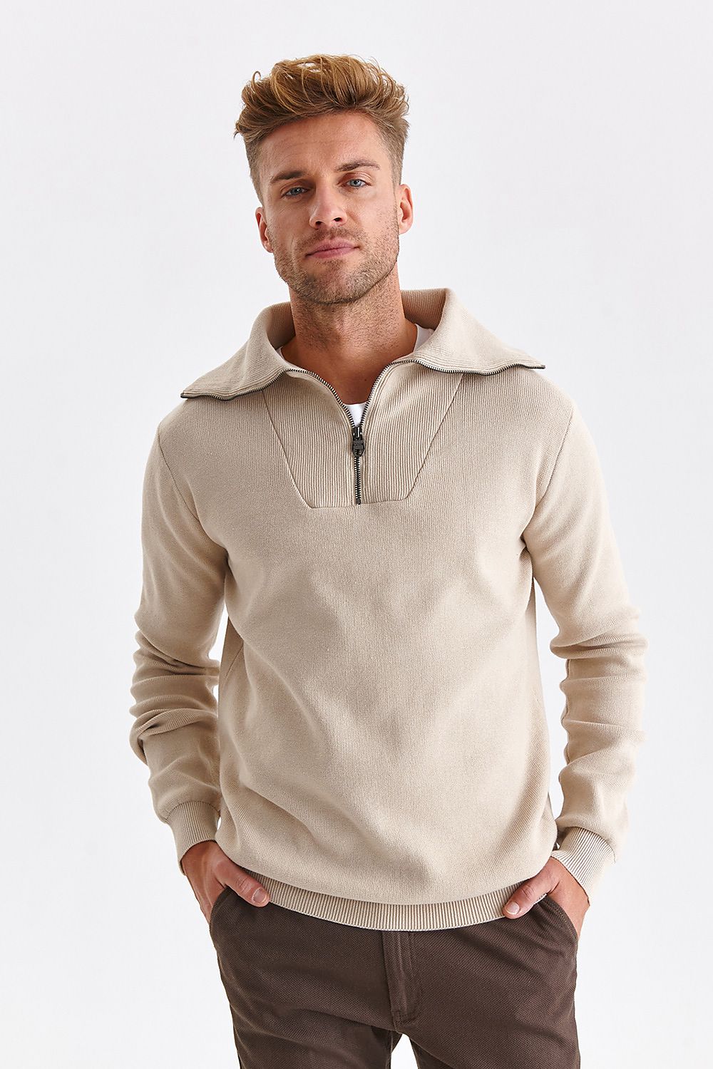  Jumper model 174253 Top Secret 