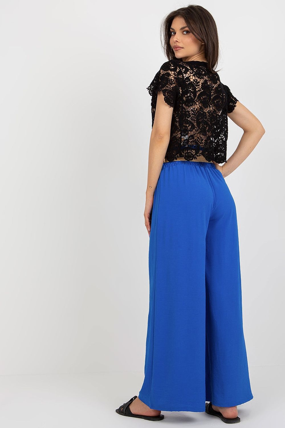  Women trousers model 180151 Italy Moda 