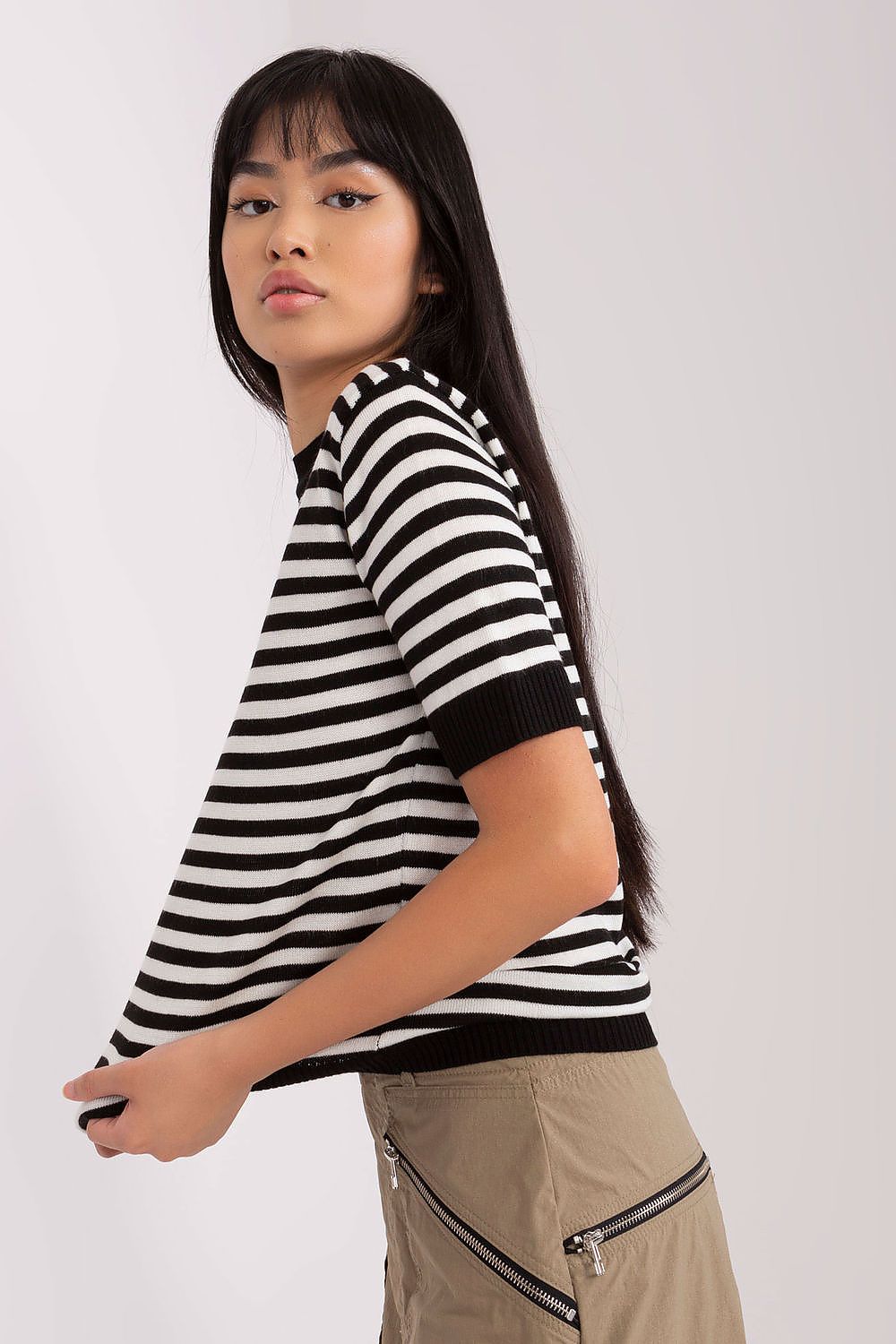  Blouse model 182046 Badu 