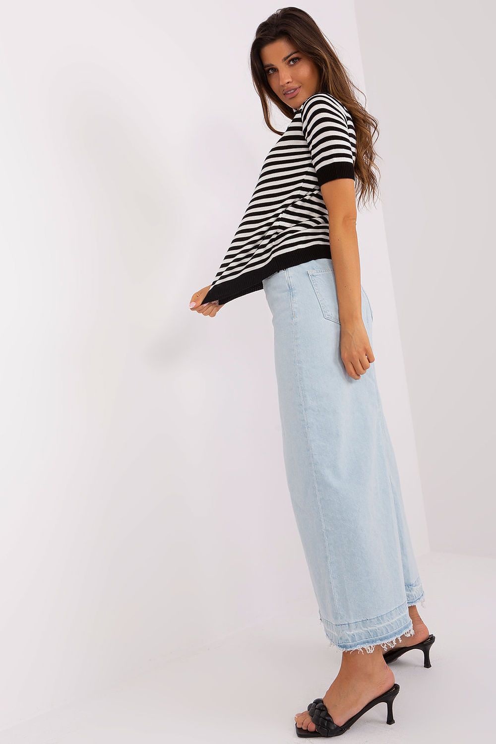  Blouse model 182256 Badu 