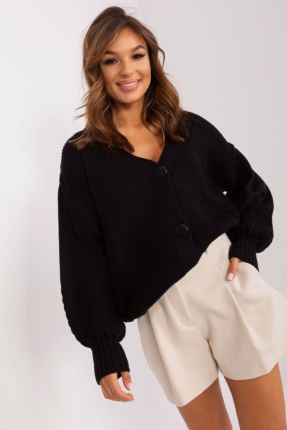  Cardigan model 184970 Badu 