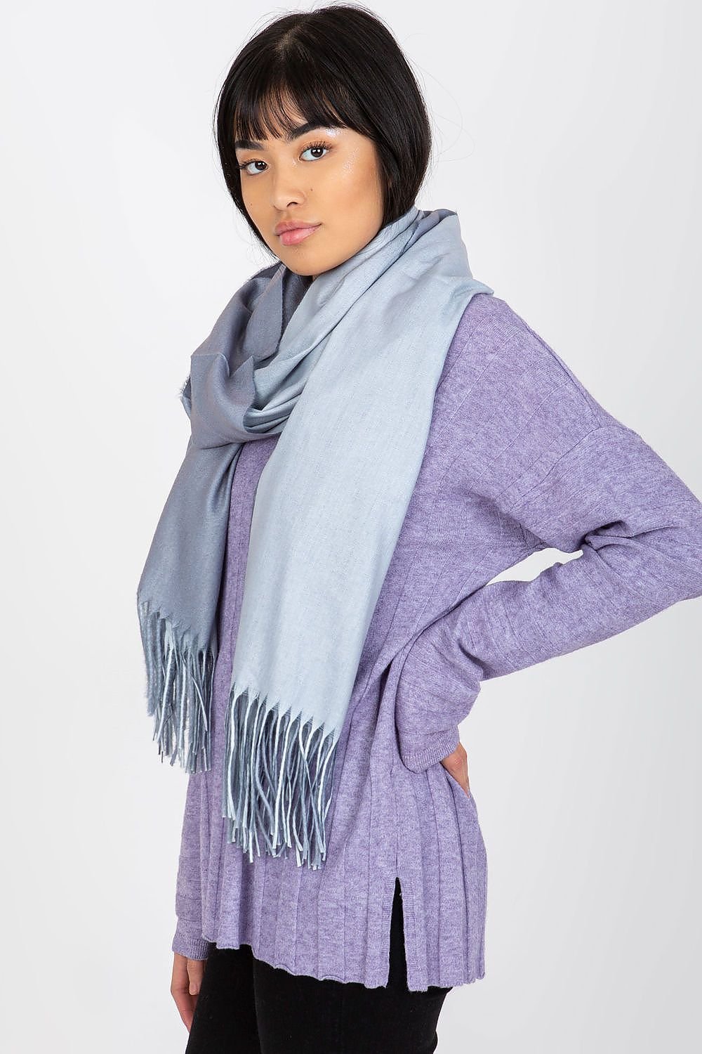Shawl model 185895 AT