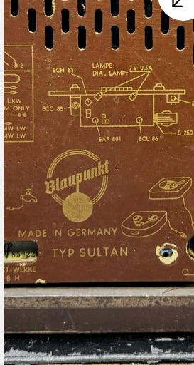 OLD TUBE RADIO BLAUPUNKT SULTAN