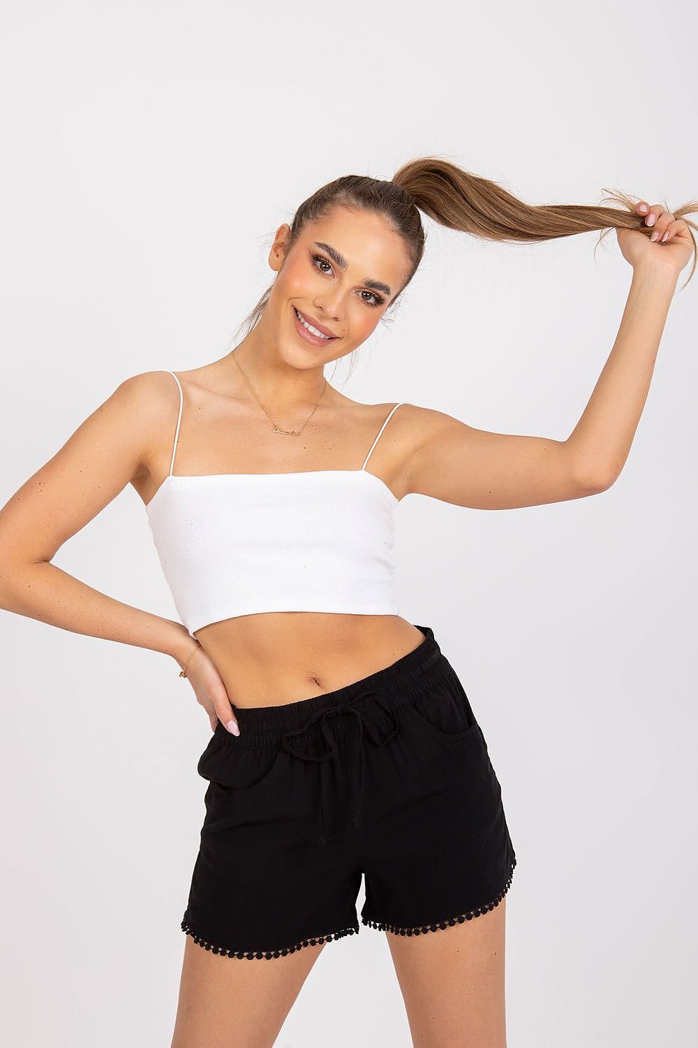 Shorts model 168019 Fresh Made