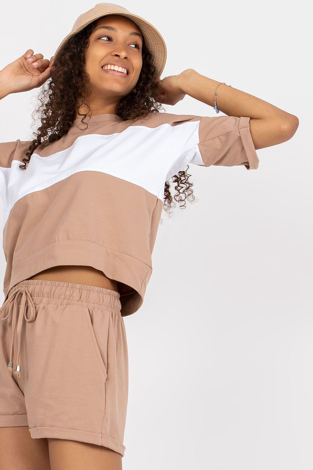 Set model 168916 Rue Paris