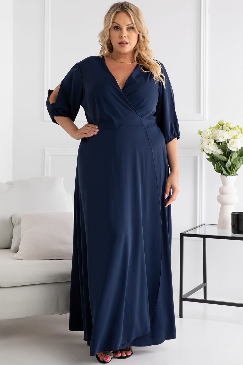 Plus size dress model 168942 Karko
