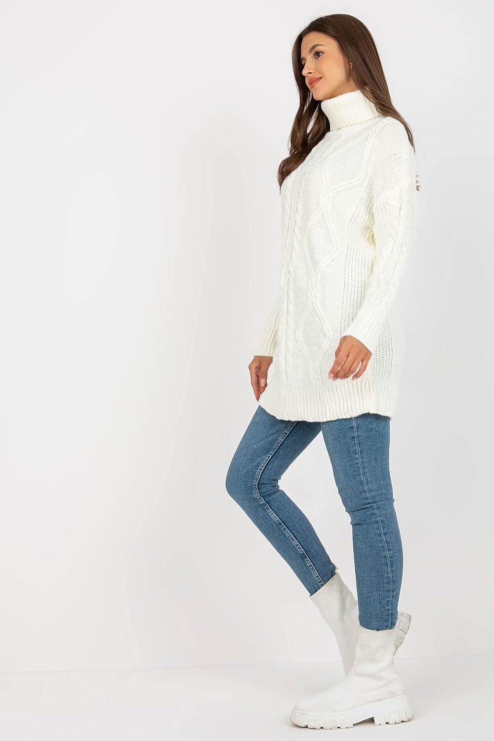 Long jumper model 170560 Rue Paris