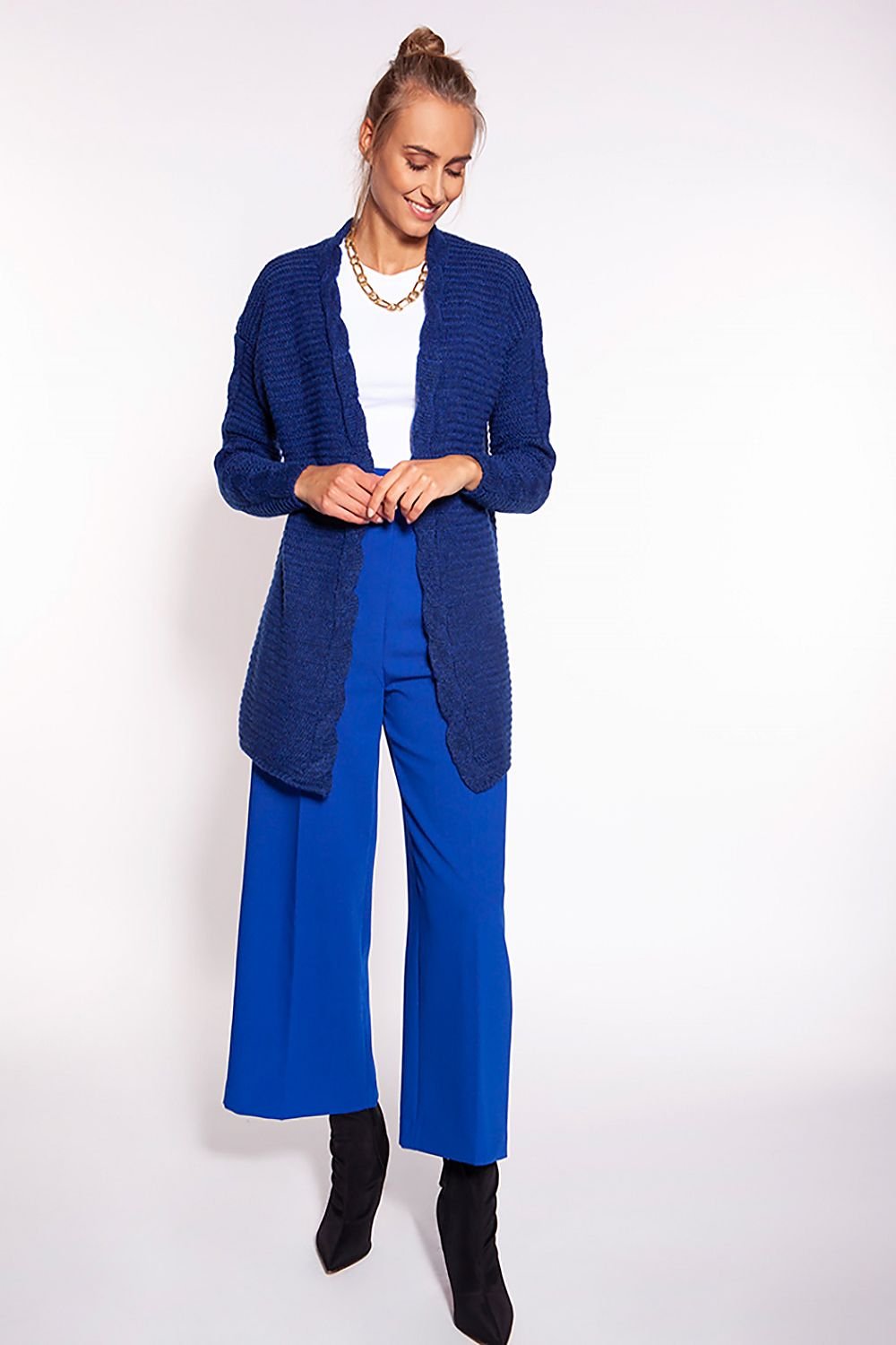 Cardigan model 170959 MKM