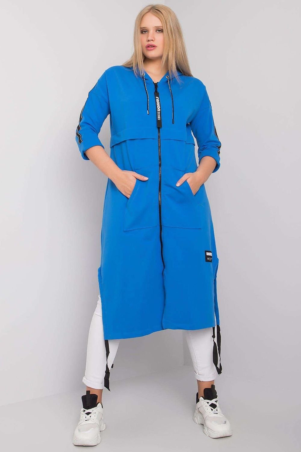 Sweatshirt model 171064 Relevance