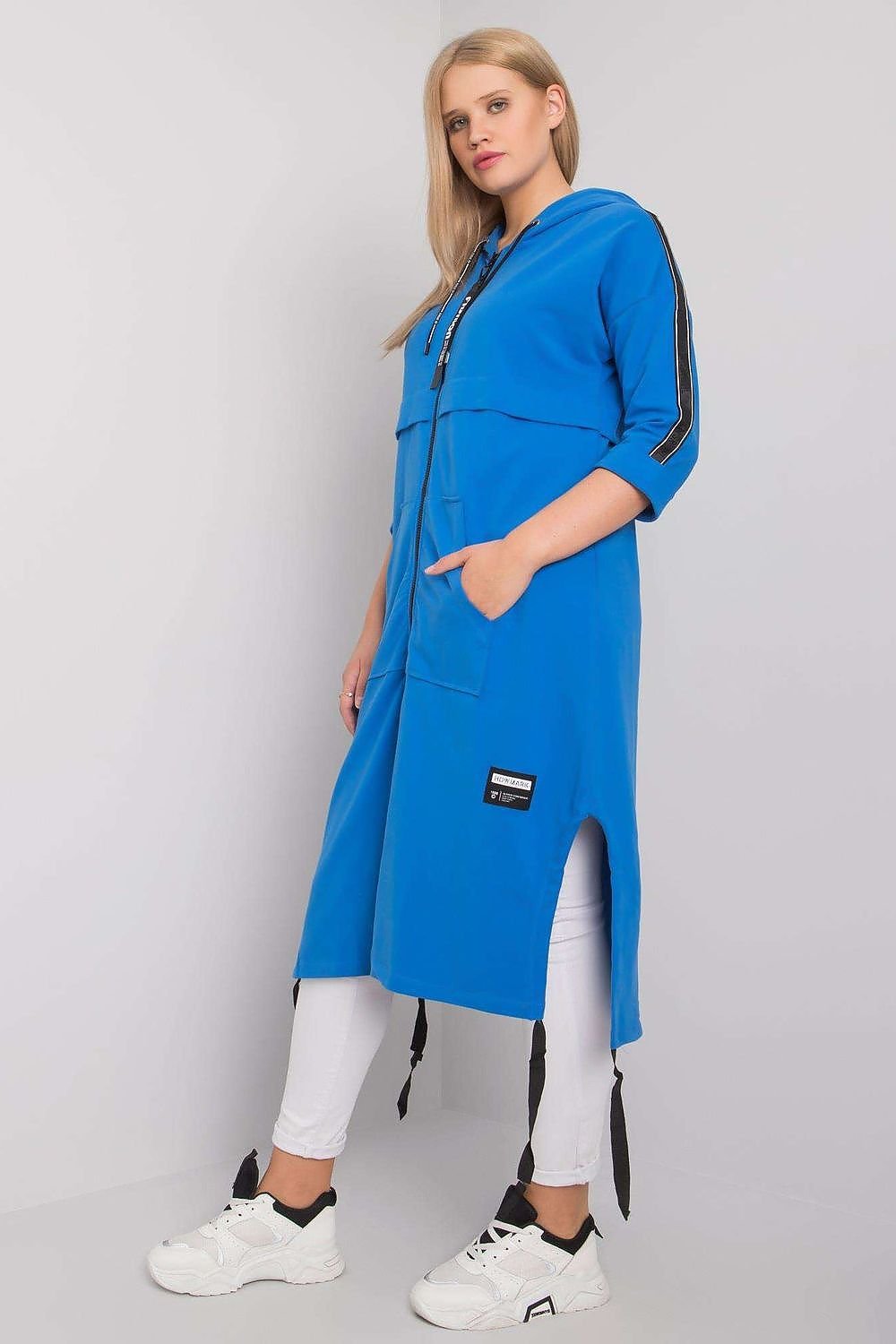 Sweatshirt model 171064 Relevance