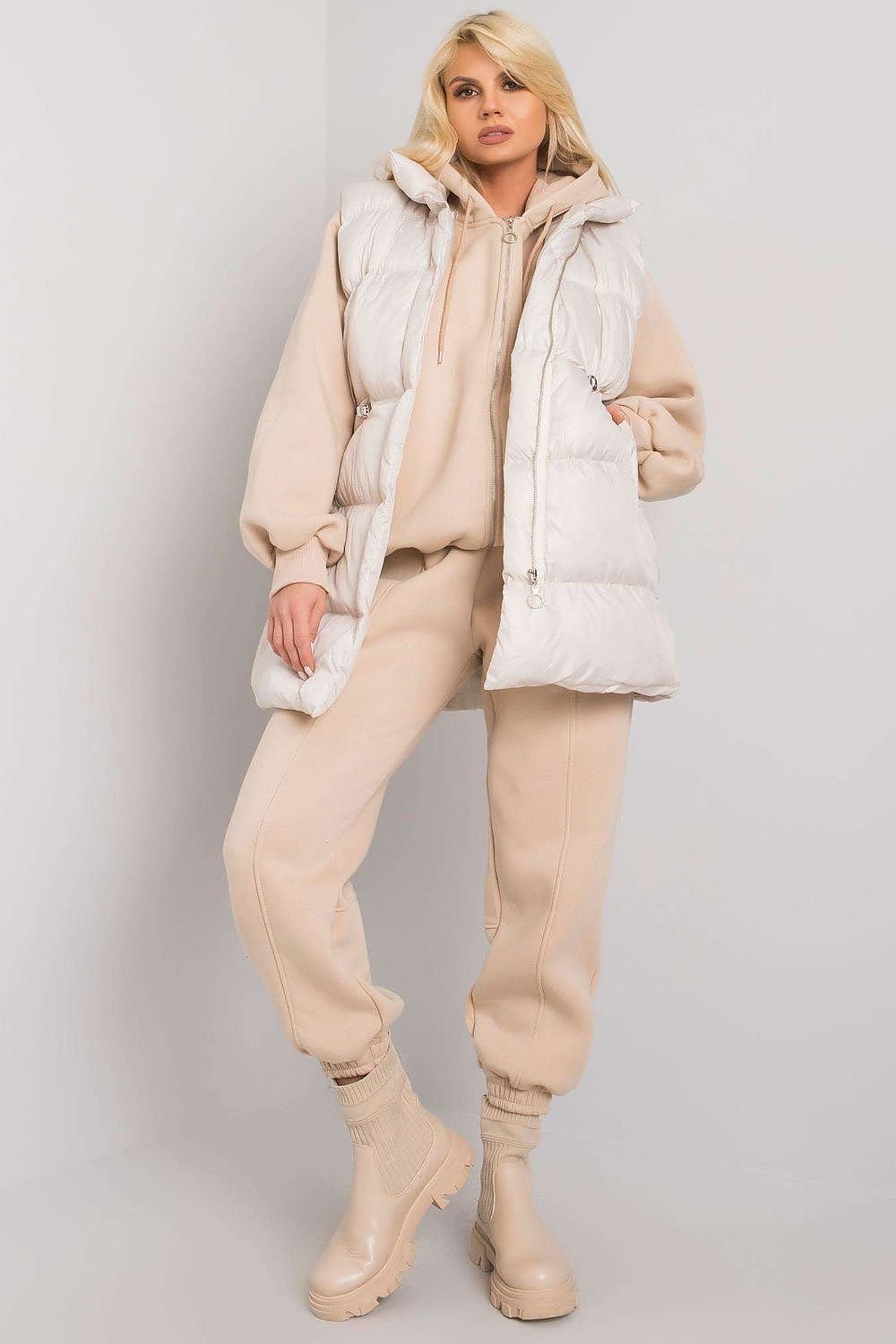 Set model 172658 Ex Moda