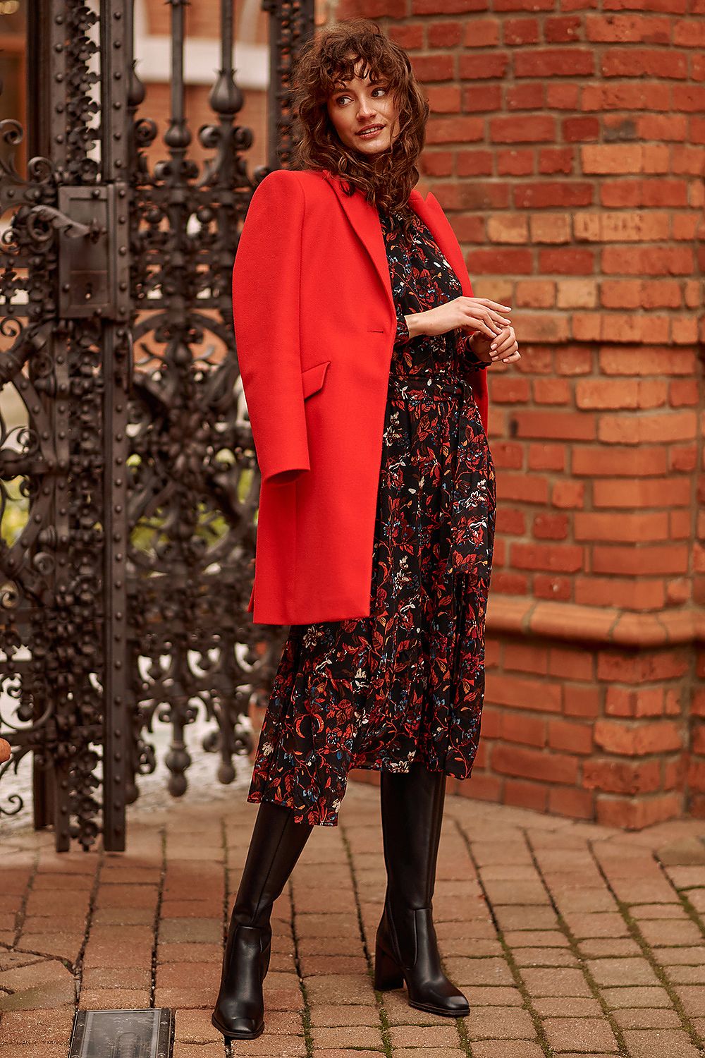 Evening dress model 173948 Top Secret