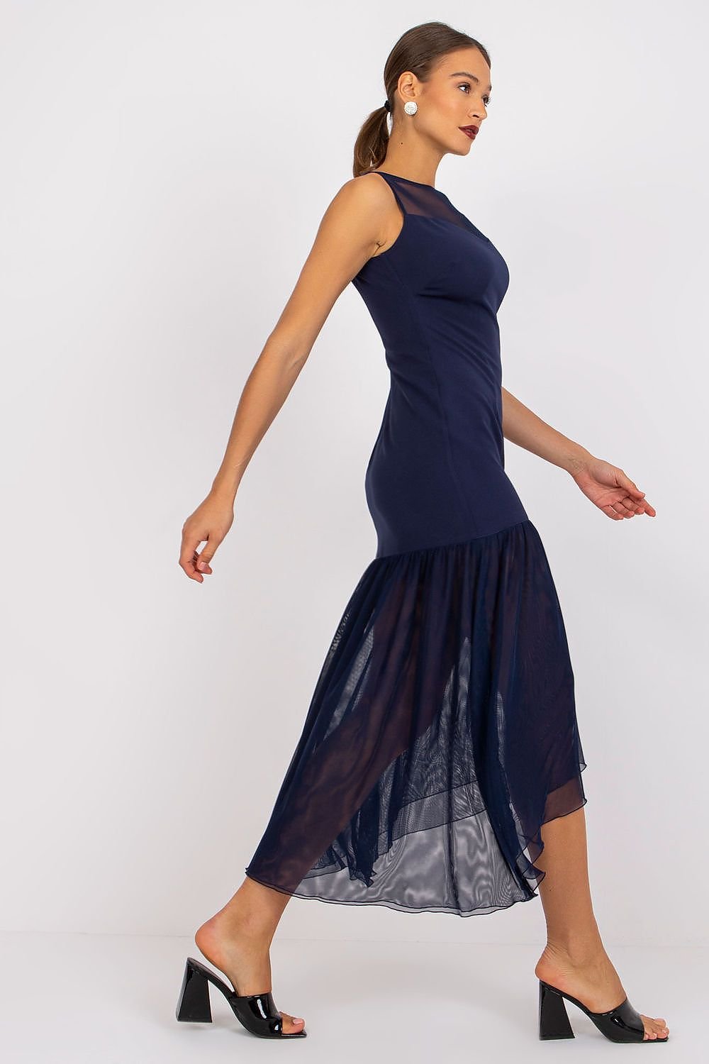 Evening dress model 174493 Numero