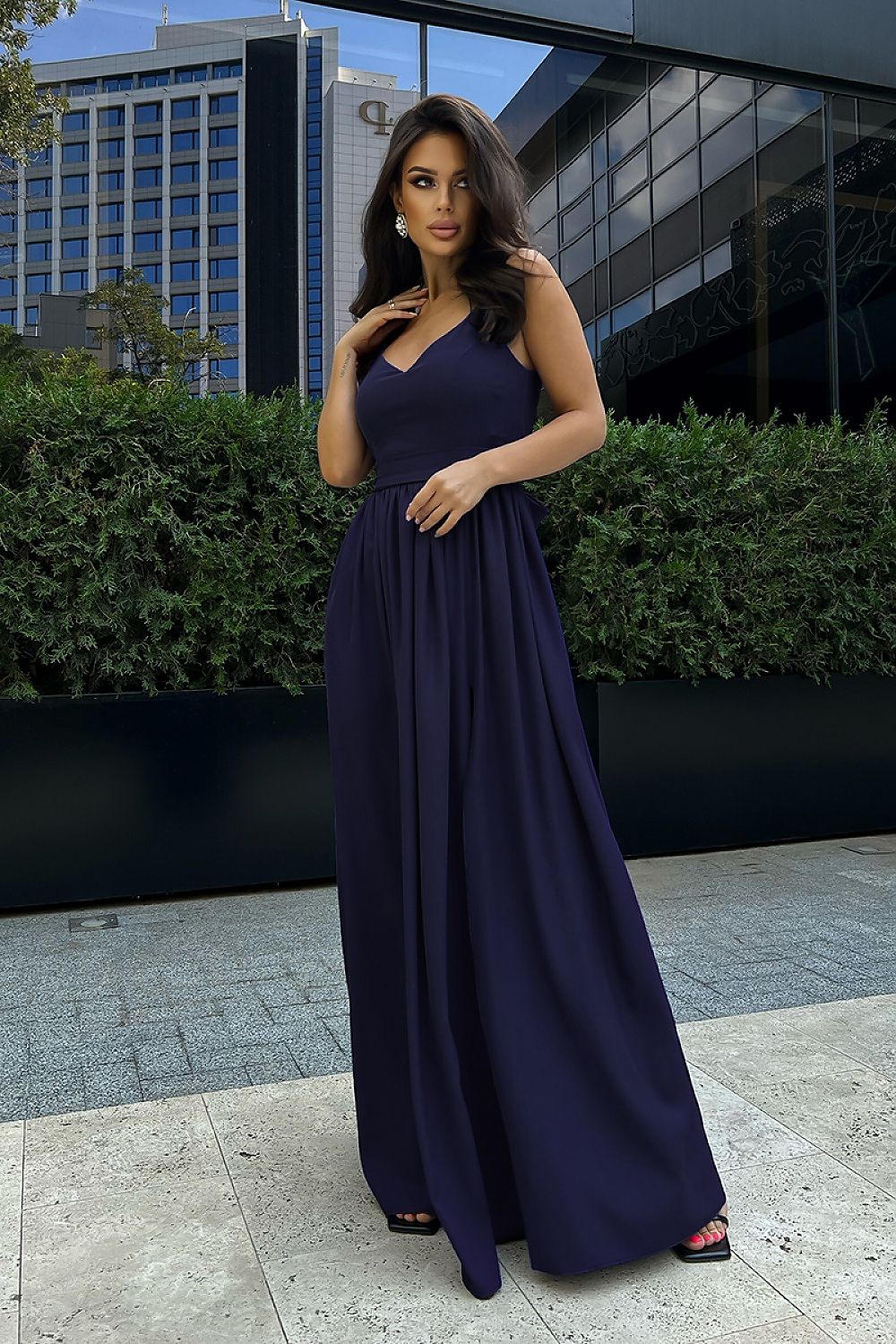 Evening dress model 174548 Bicotone