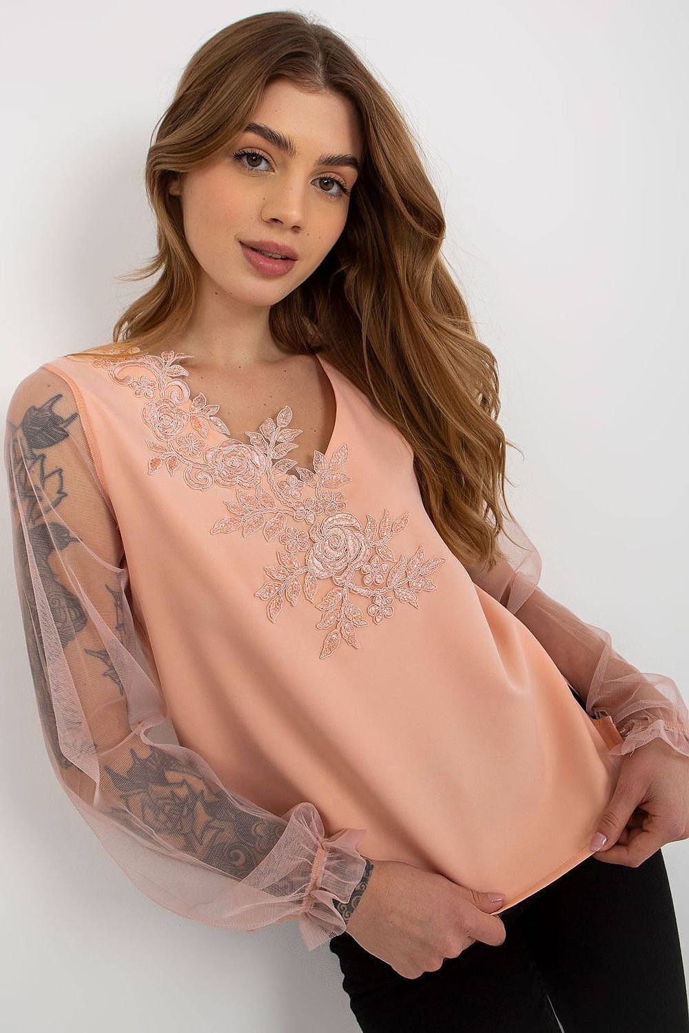 Blouse model 174747 Lakerta