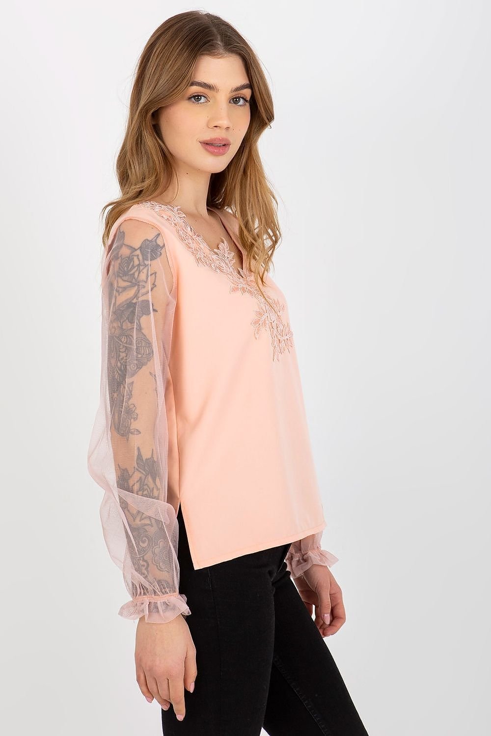 Blouse model 174747 Lakerta