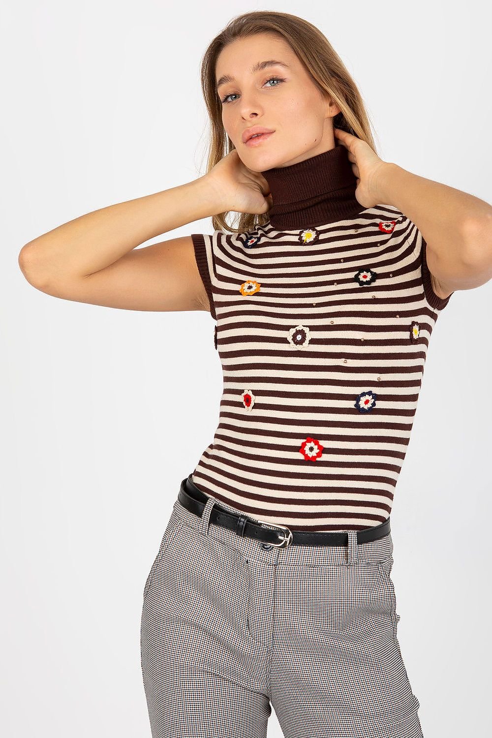 Short sleeve sweater model 174858 AT