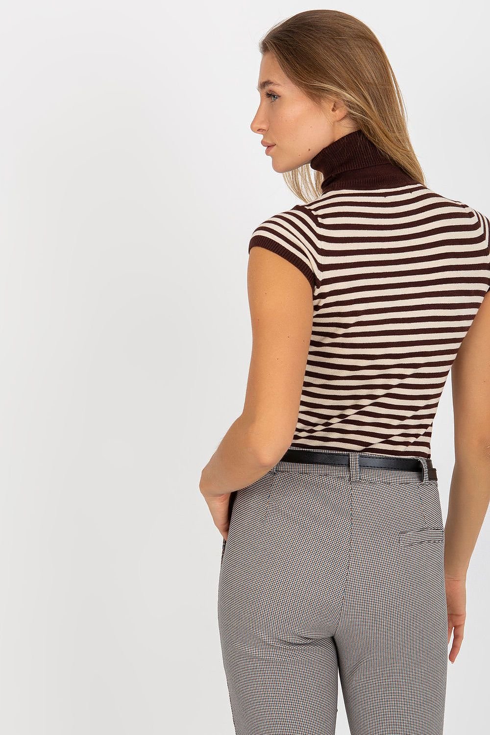 Short sleeve sweater model 174858 AT