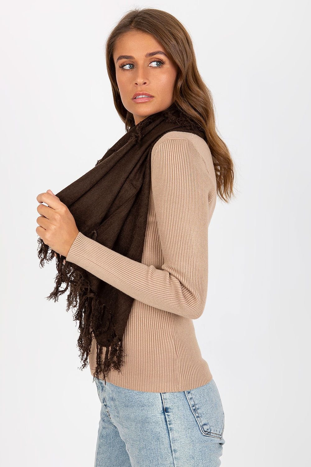 Shawl model 174880 AT