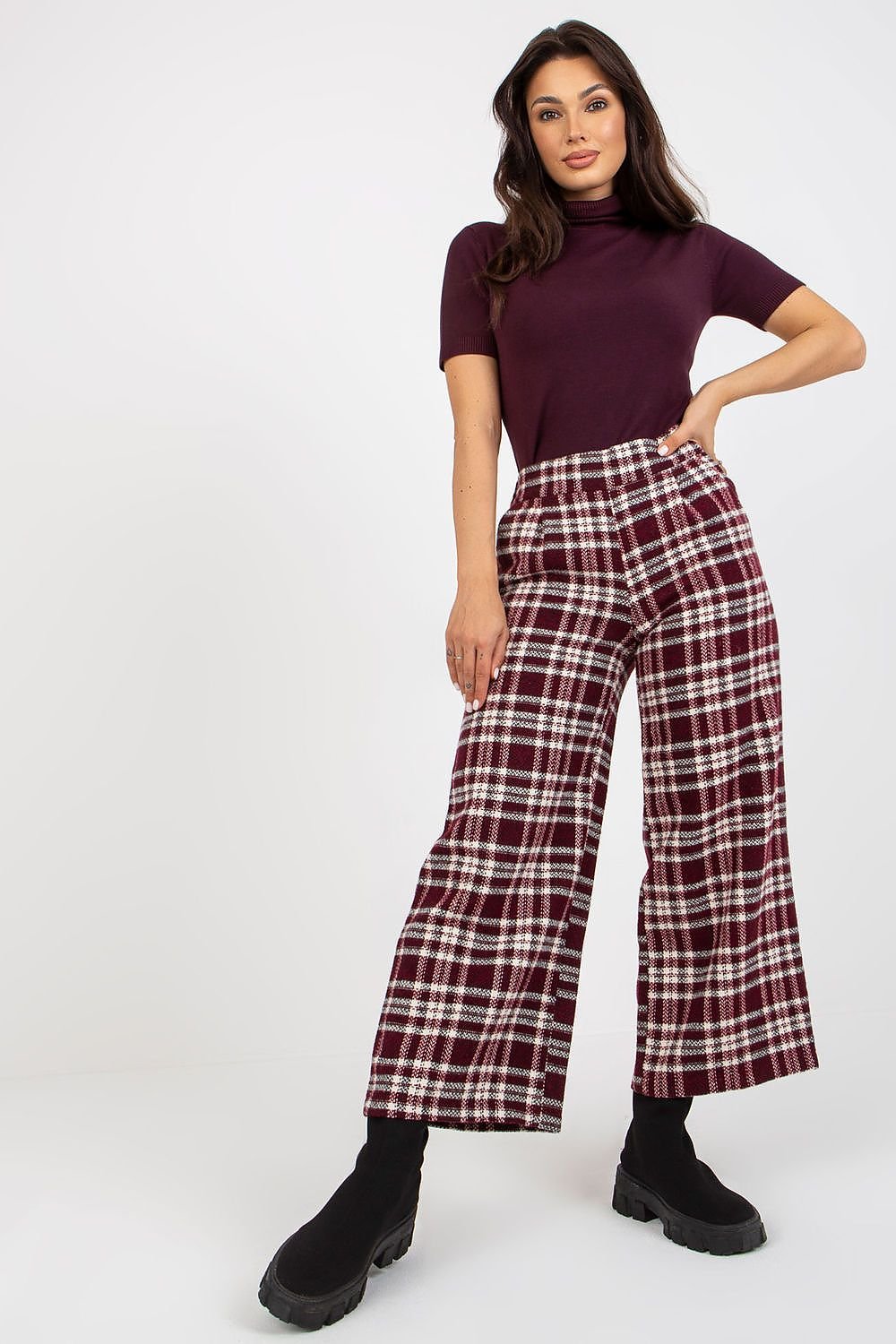 Women trousers model 175001 Lakerta