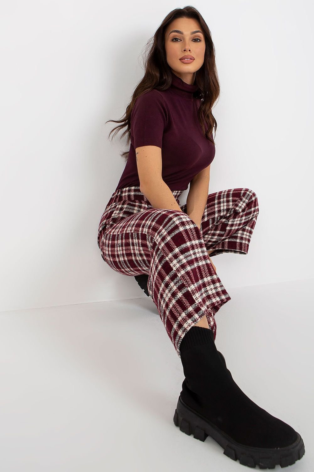 Women trousers model 175001 Lakerta