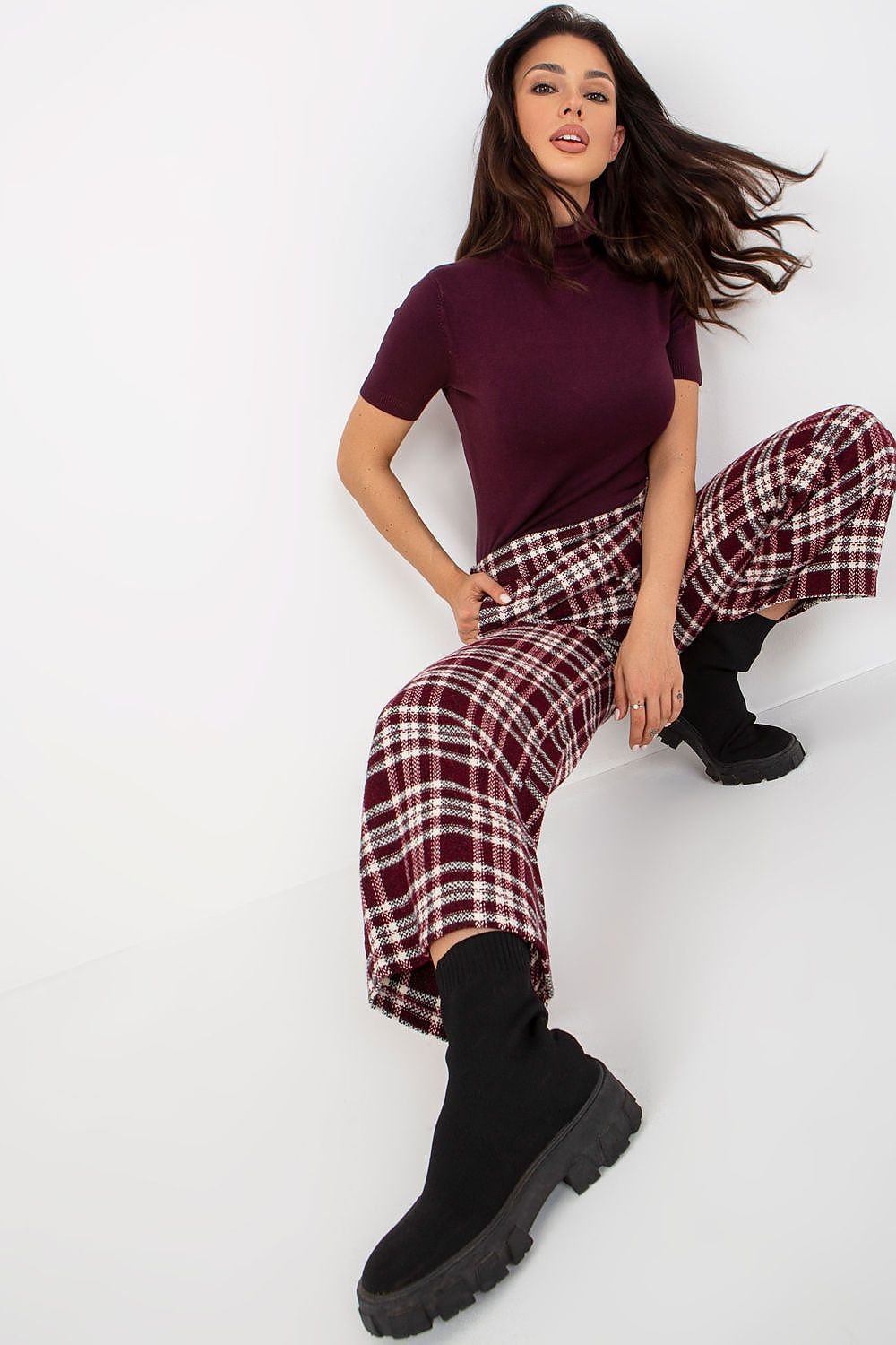 Women trousers model 175001 Lakerta