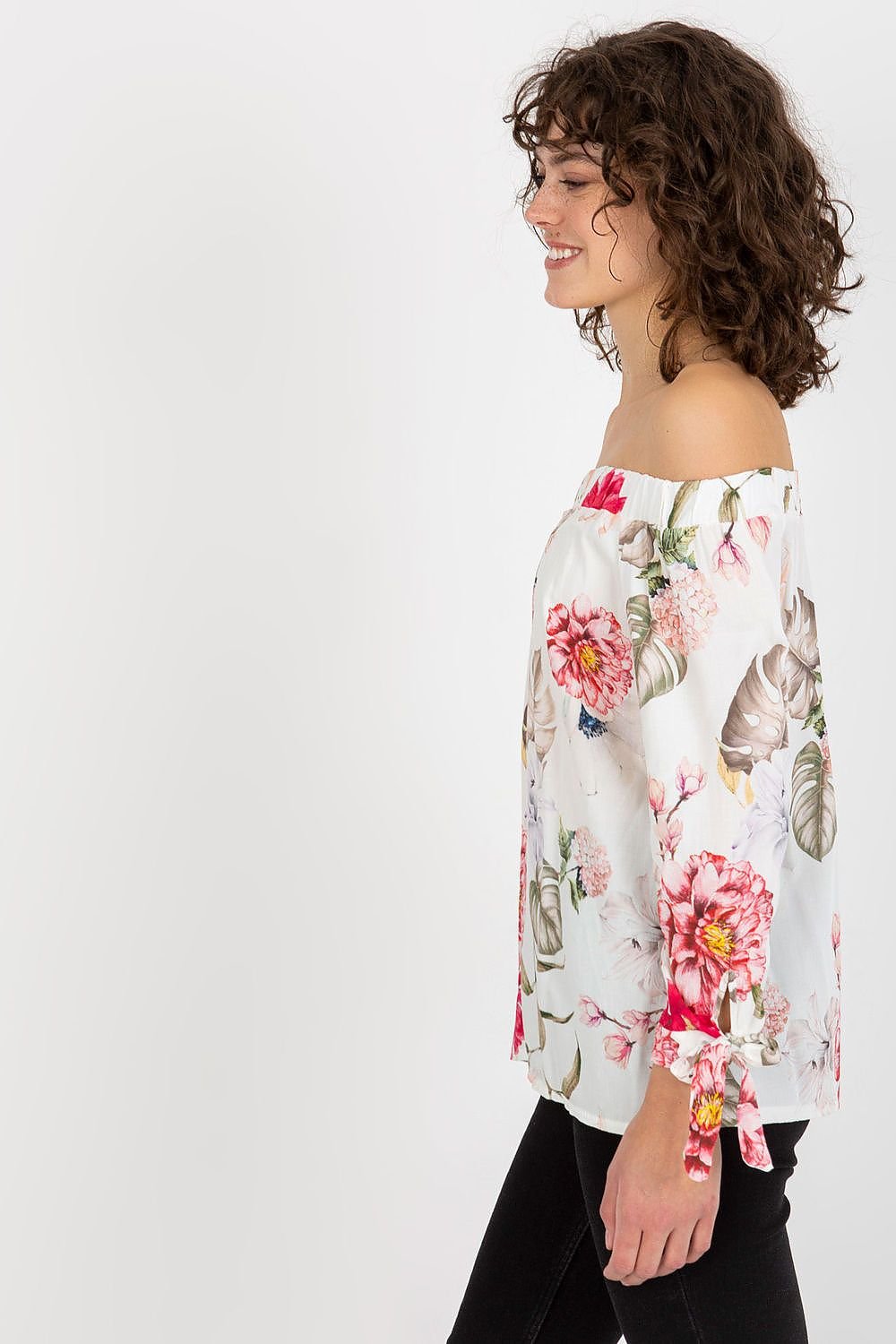 Blouse model 175158 Yups