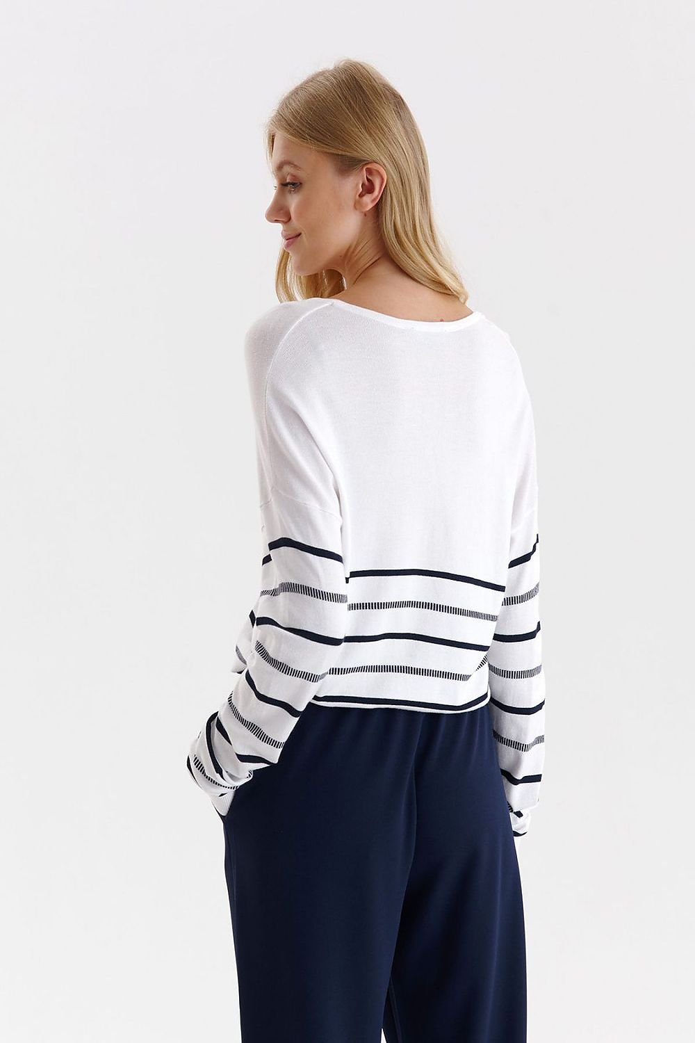 Jumper model 175391 Top Secret