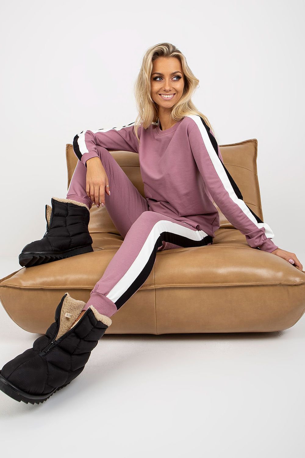 Set model 177084 Relevance