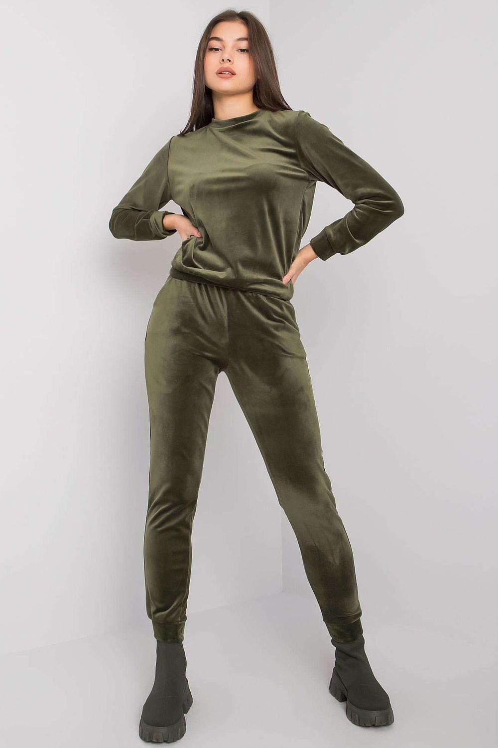 Set model 177916 Rue Paris