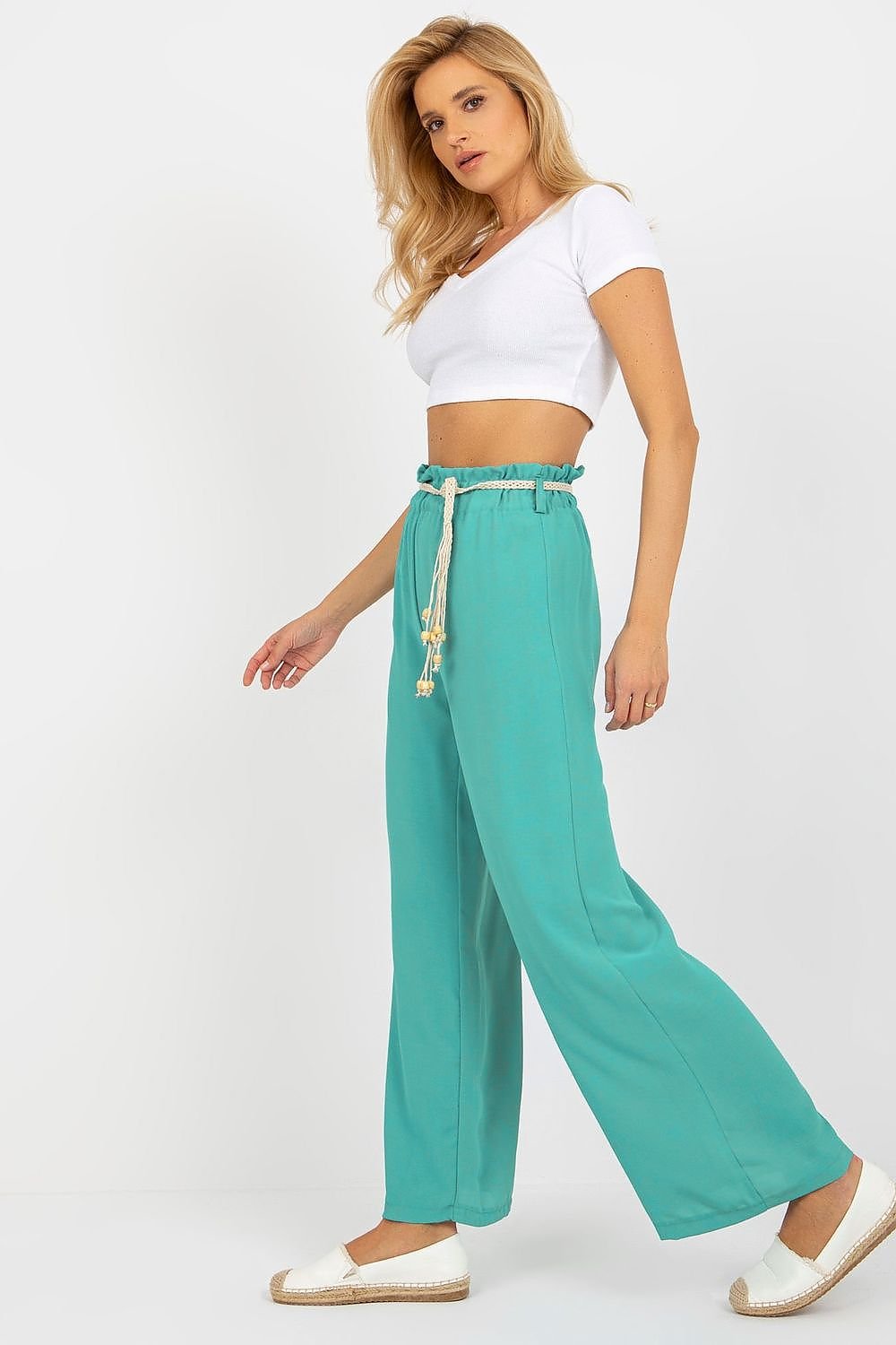 Women trousers model 179160 EM