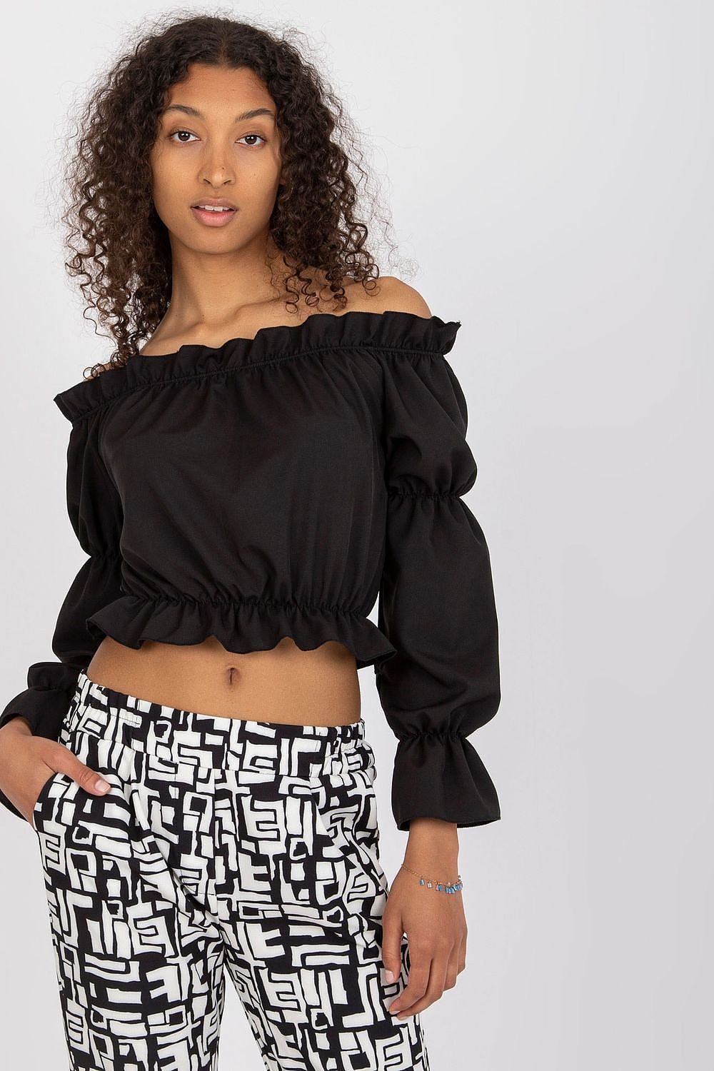 Blouse model 180893 Rue Paris