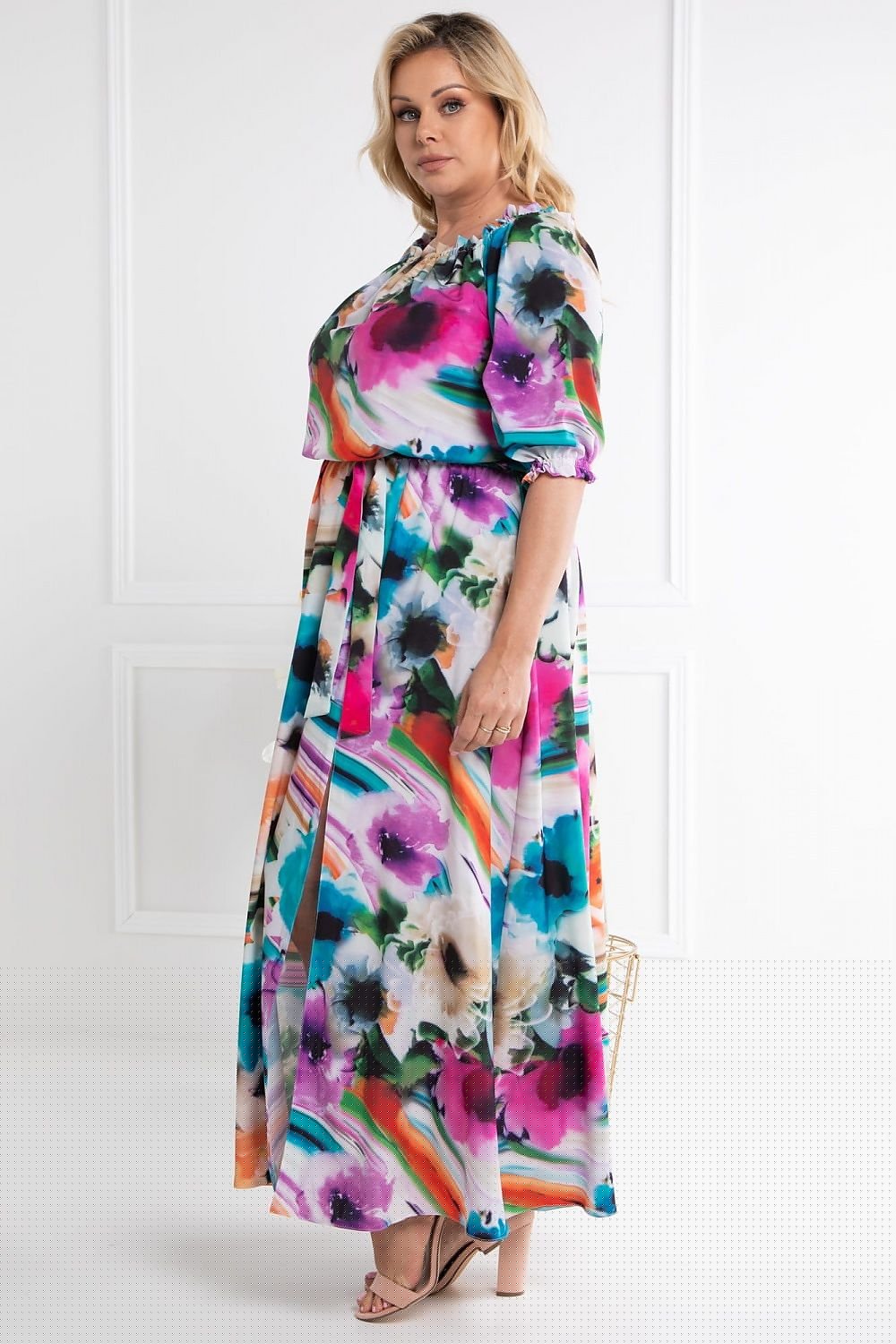 Plus size dress model 182176 Karko