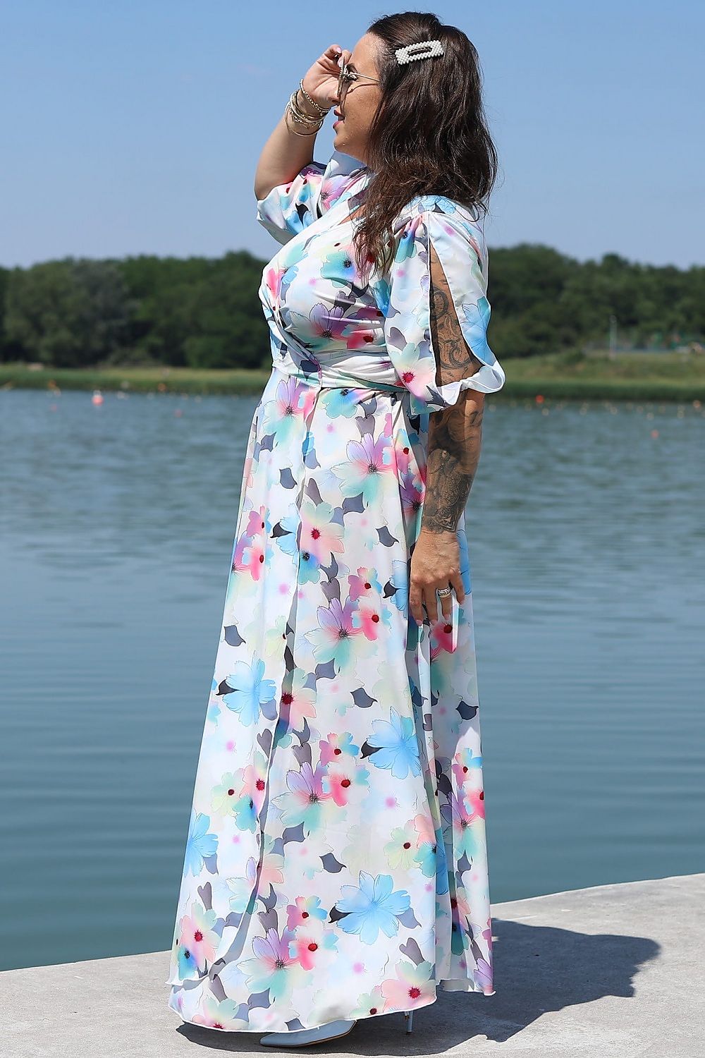 Plus size dress model 182183 Karko