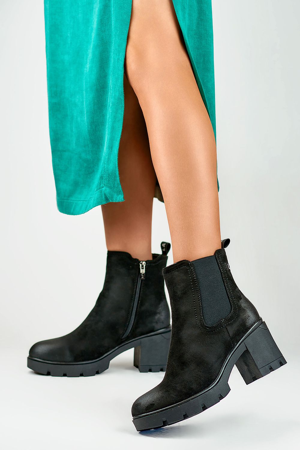 Heel boots model 184619 PRIMO