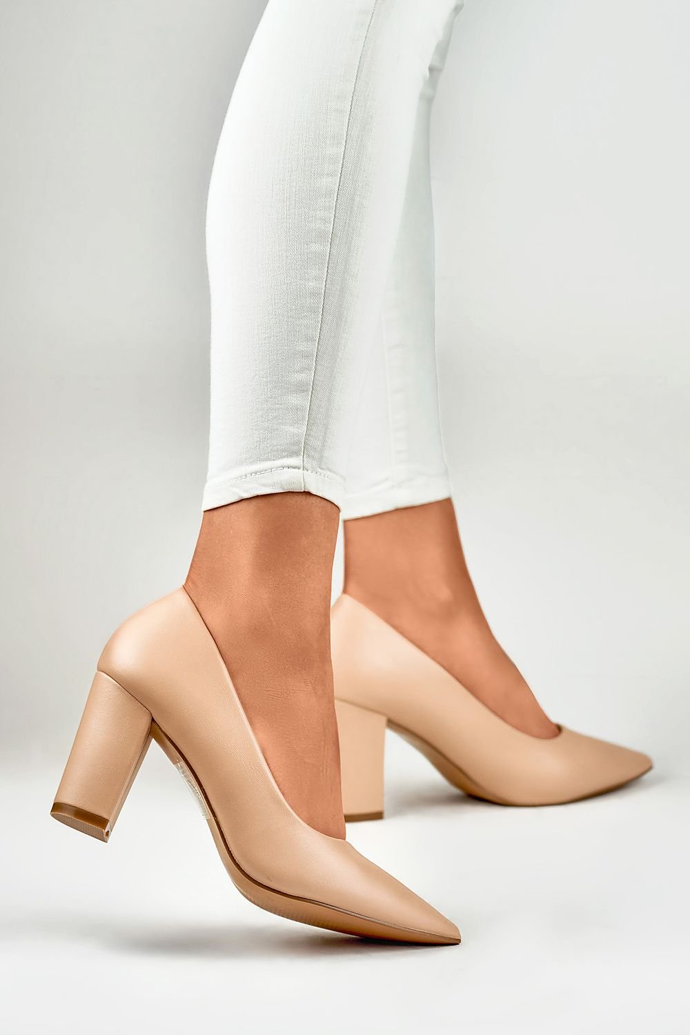 Block heel pumps model 184636 PRIMO